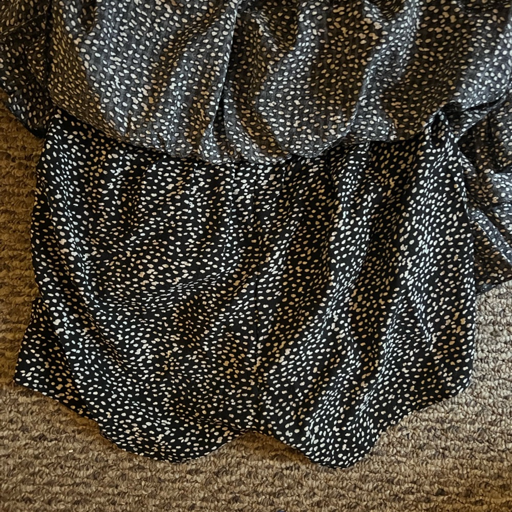 Spotted Ruffle Mini Skort - Picture 6 of 7
